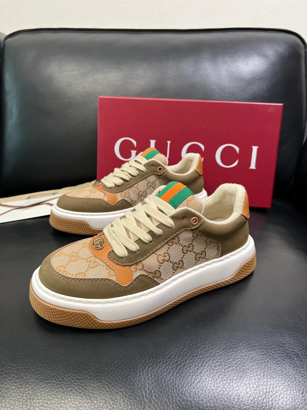 Men's shoes 💰780 Gucci high quality top crafts Gucci counter new original factory configuration, imported cowhide fabric from Italy, imported cowhide lining, breathable and comfortable, sole: original factory special supply original sole super comfortable, original factory and single goods, welcome to compare, code number 38-44 (customized 45)